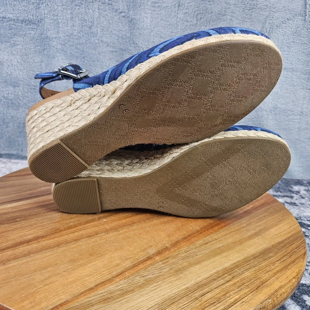 Vionic Coralina Espadrille Blue Chevron Print Slingback Wedge Sandals Womens 7.5